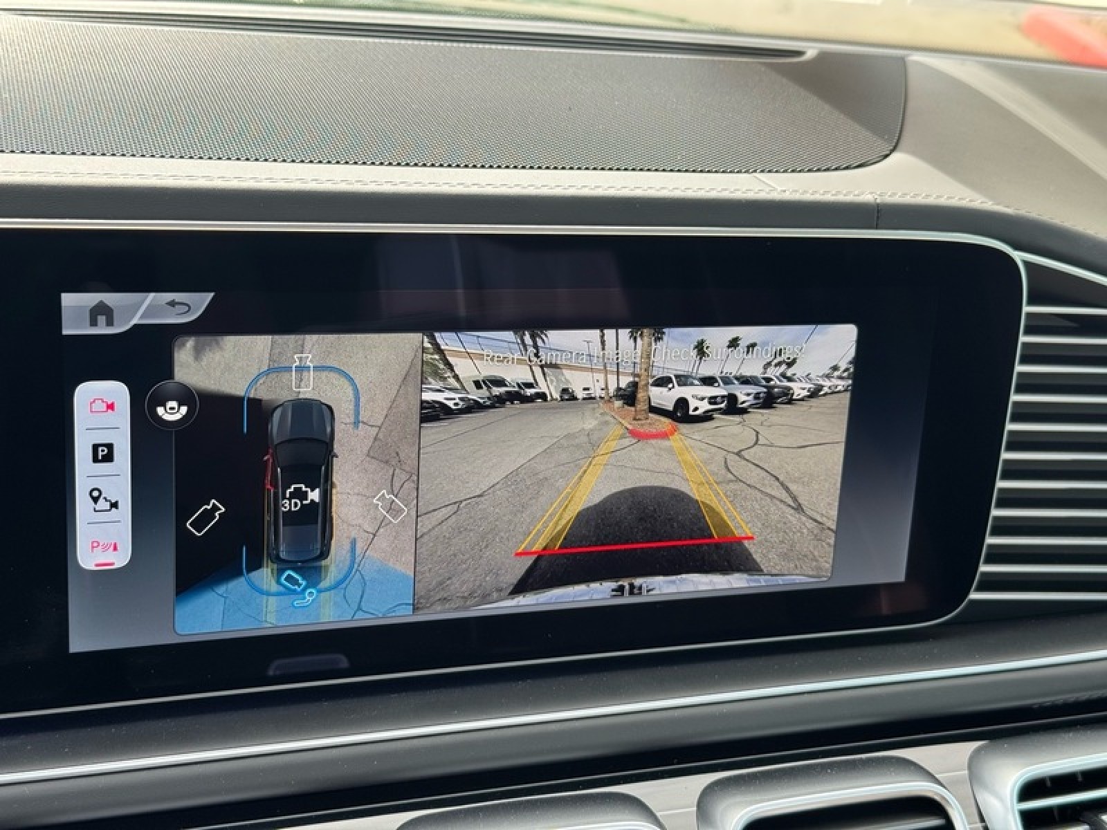 New 2026 MANUFAKTUR Ireland Mid Green Metallic Mercedes-Benz Maybach GLS 600 4MATIC® SUV image 25