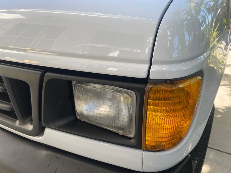 2003 Ford Econoline Cargo Van E 250 SUPER CARGO LOW MILES 67,419 in , 