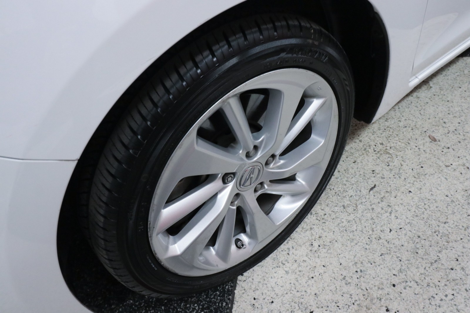 Used Car 2016 Acura Ilx  W/technology Plus Pkg For Sale Under $20,000 In Austin, Texas