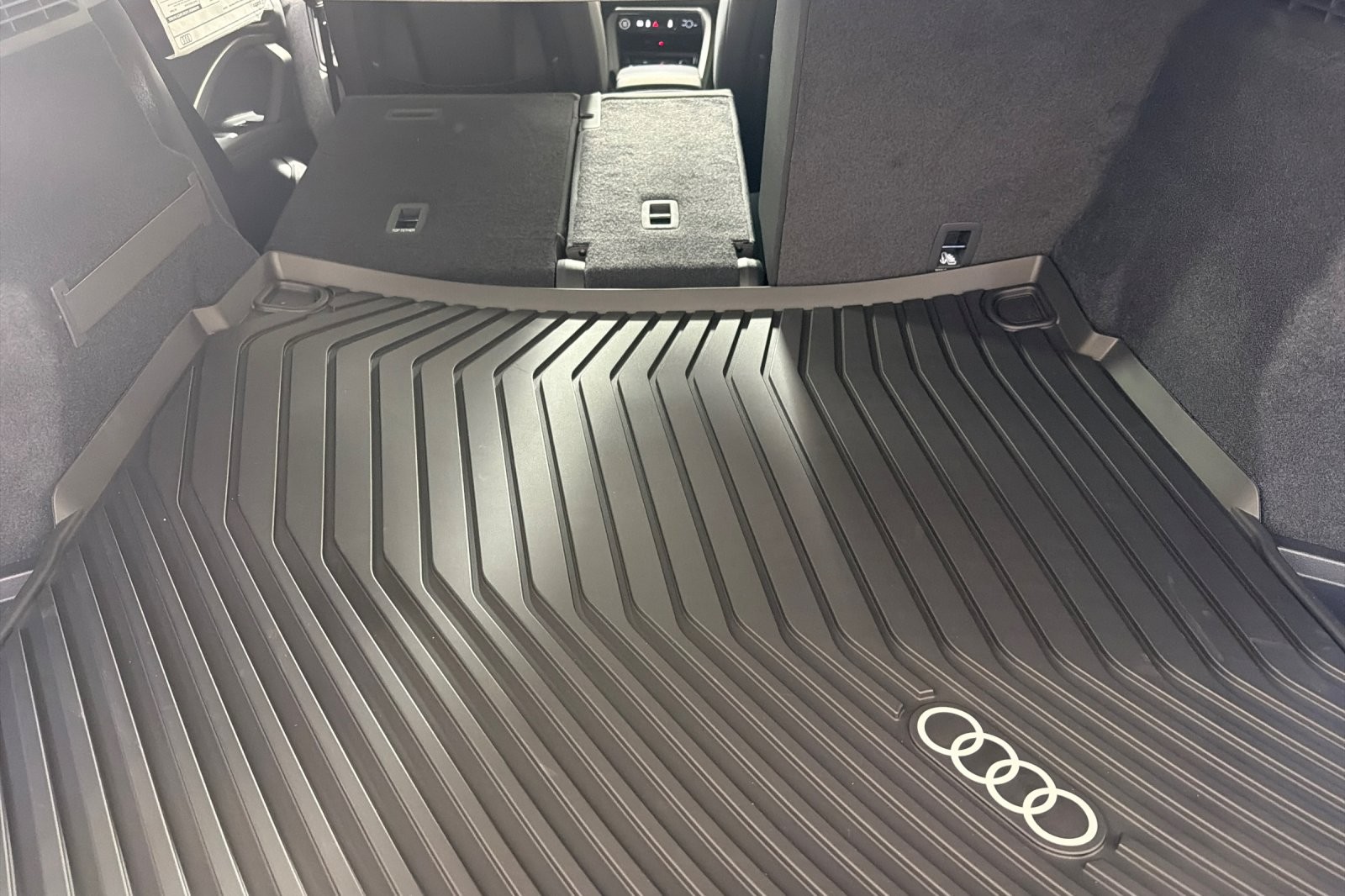 New 2026 Glacier White Metallic Audi Premium 2.0 TFSI quattro image 14