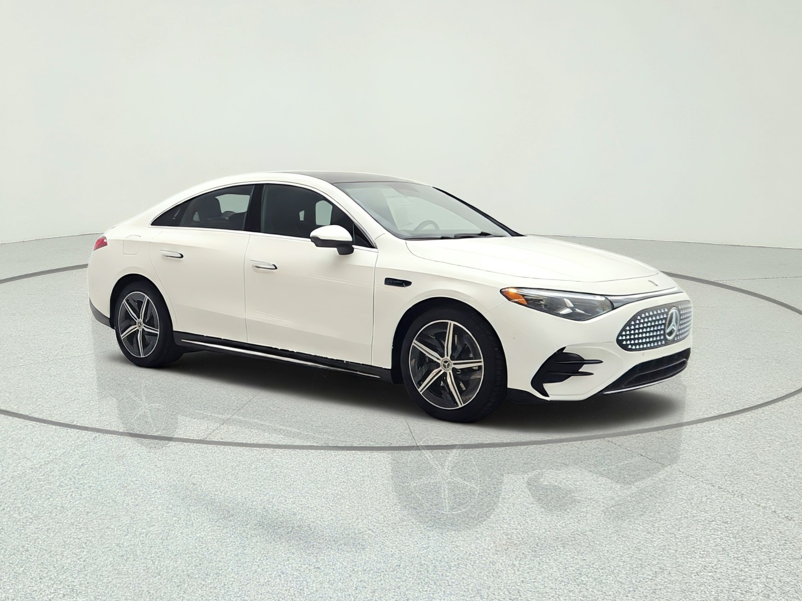 New 2027 Polar White Mercedes-Benz CLA 350 Electric 4MATIC® image 3