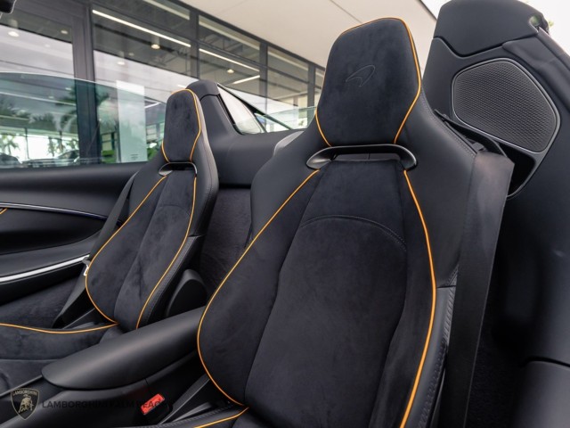 McLaren Artura