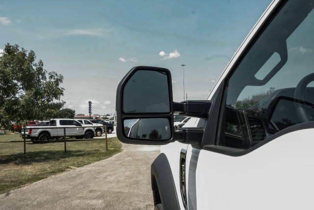 2019 Ford F-550 XLT 34