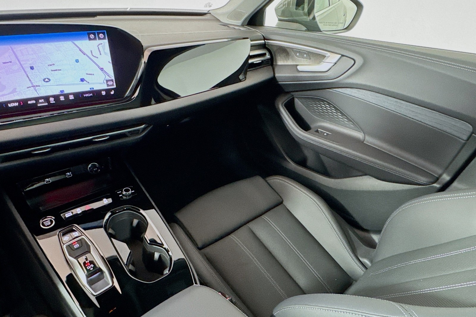 New 2025 Chronos Gray Metallic Audi Premium Plus 2.0 TFSI quattro image 22