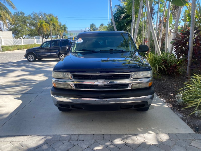 2003 Chevrolet Suburban LT 1 OWNER NO ACCIDENTS in ,