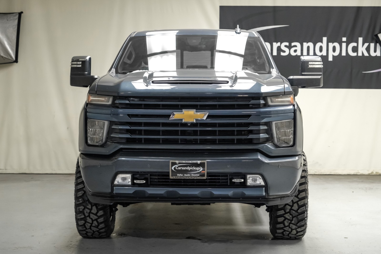 2020 Chevrolet Silverado 2500HD High Country 3