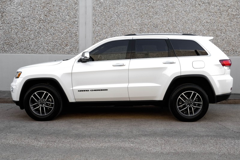 2020 Jeep Grand Cherokee Limited in Farmers Branch, Texas