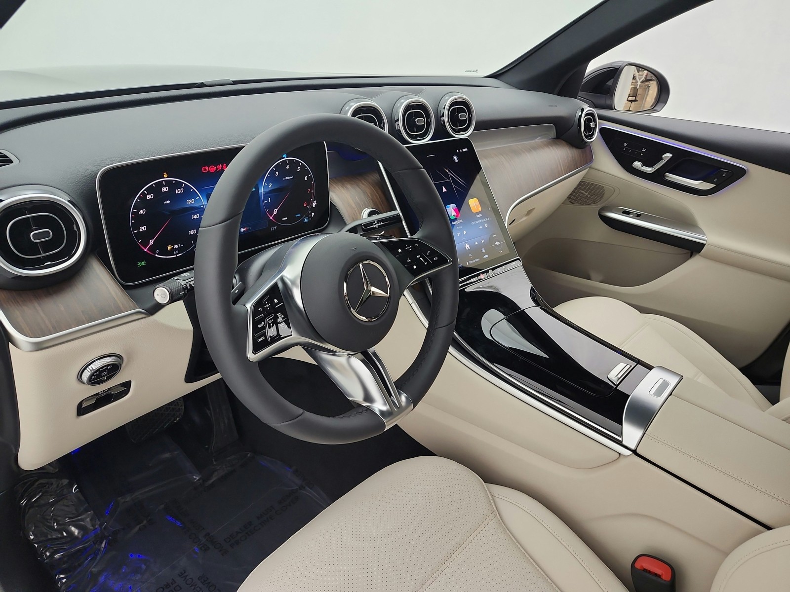 New 2026 Black Mercedes-Benz GLC 300 image 23