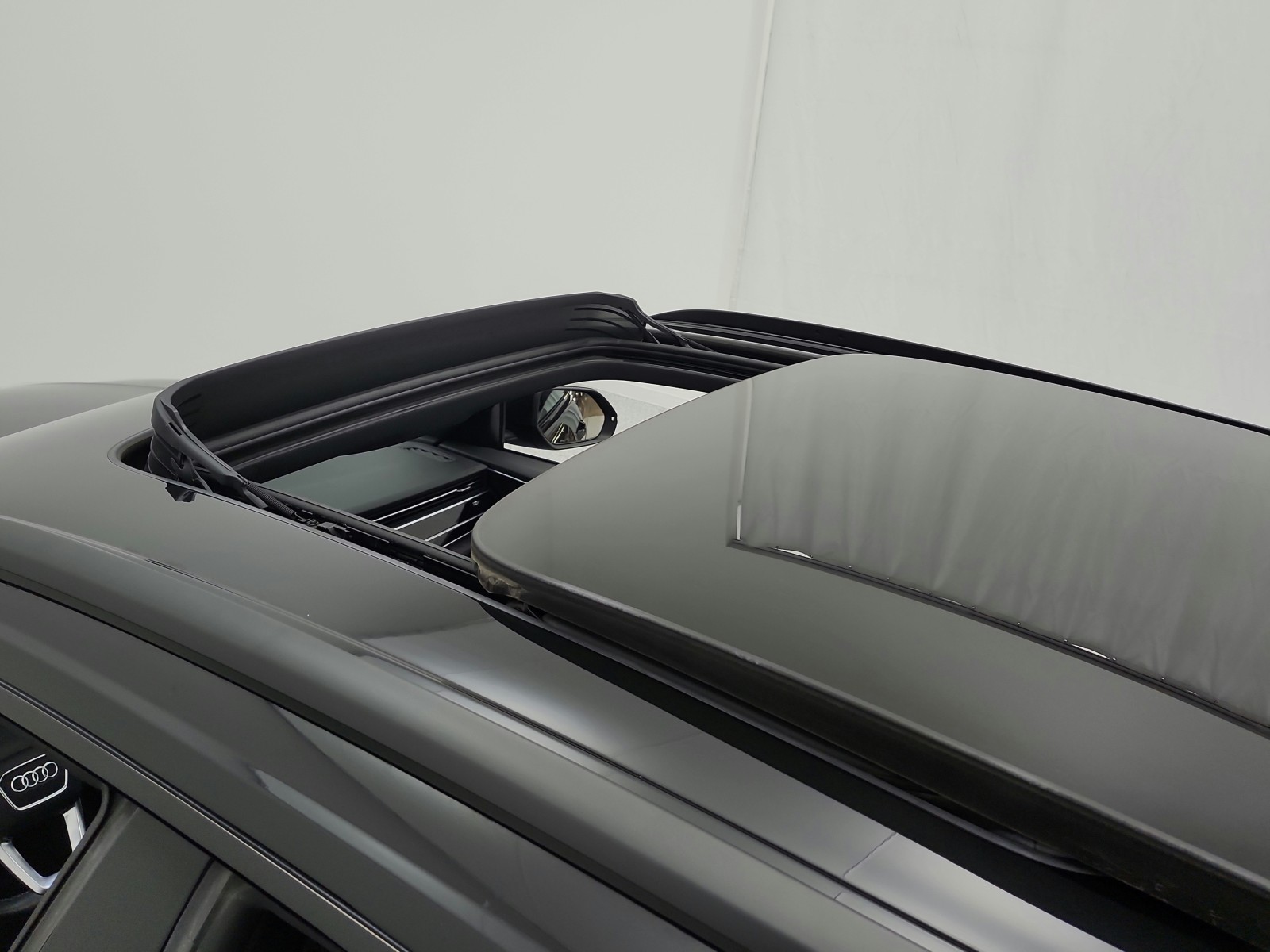 Used 2022 Mythos Black Metallic Audi Premium Plus 55 TFSI quattro image 11