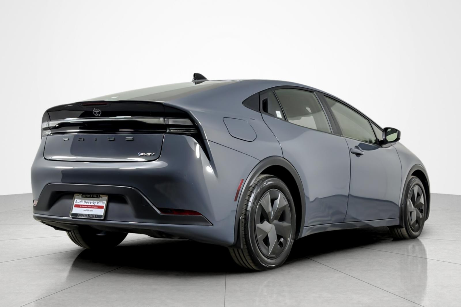 Used 2026 GUARDIAN GRAY Toyota Nightshade (Natl) image 5