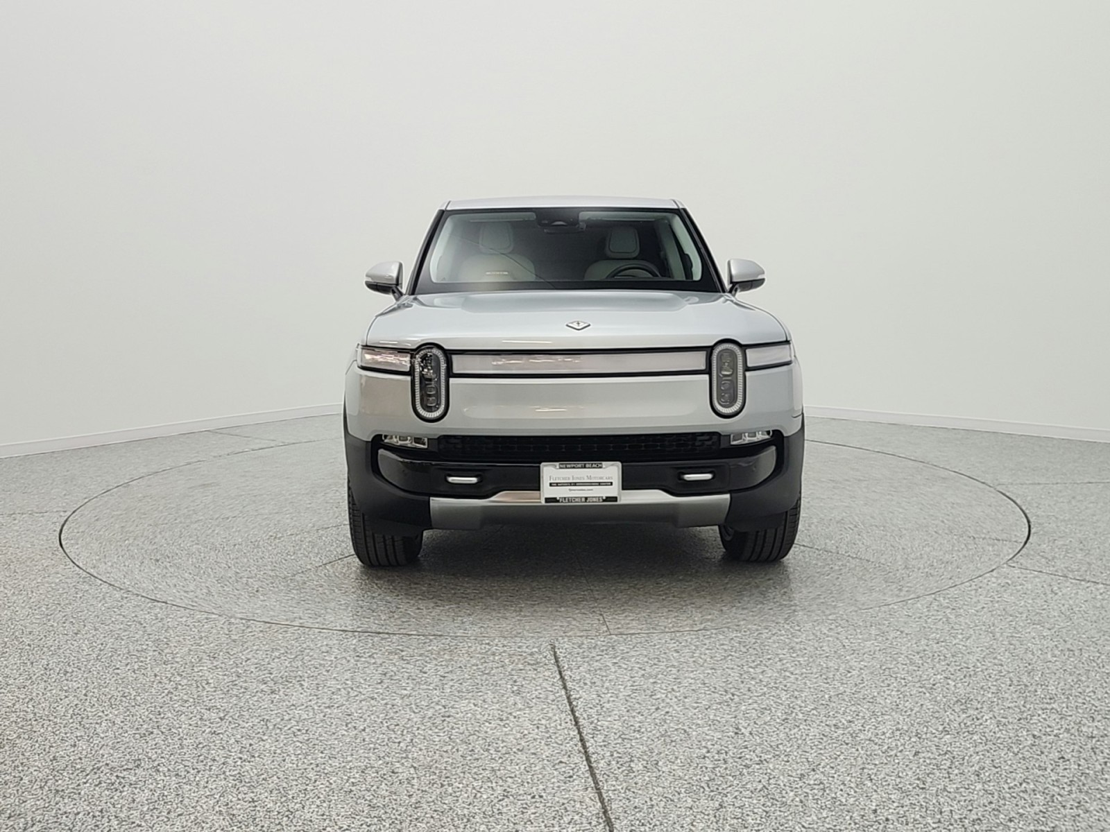 Used 2023 LA Silver Rivian Adventure Quad-Motor Large Pack image 2