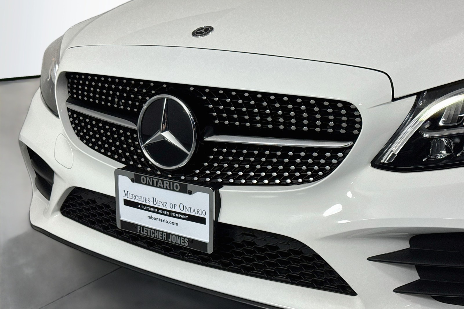 Used 2019 Polar White Mercedes-Benz C 300 image 13