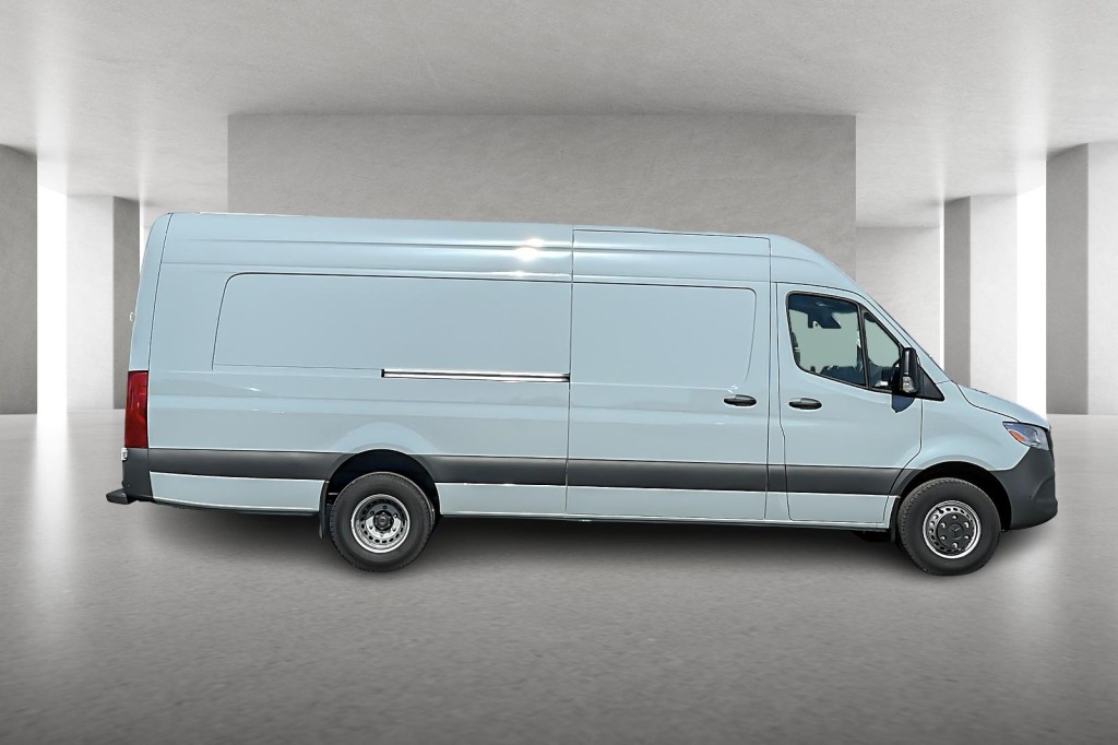 Sprinter extended sales