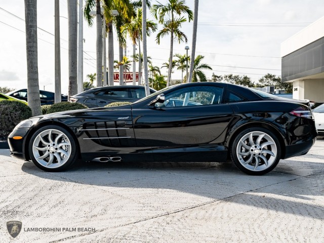 Mercedes-Benz SLR McLaren