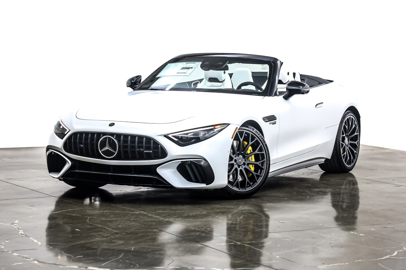 2026 Mercedes-Benz SL Mercedes-AMG's photo