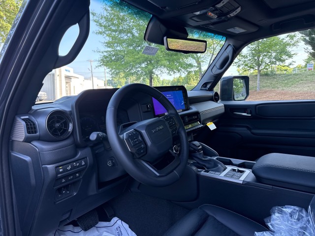 ToyotaLand Cruiser14