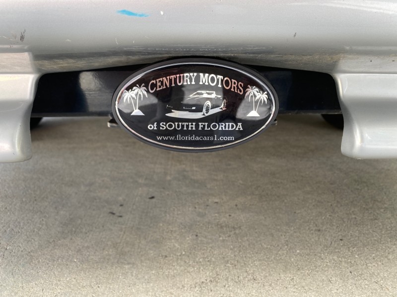 2013 GMC SAVANA HI TOP CONVERSION HANDICAP LIFT LOW MILES 24,857 in , 