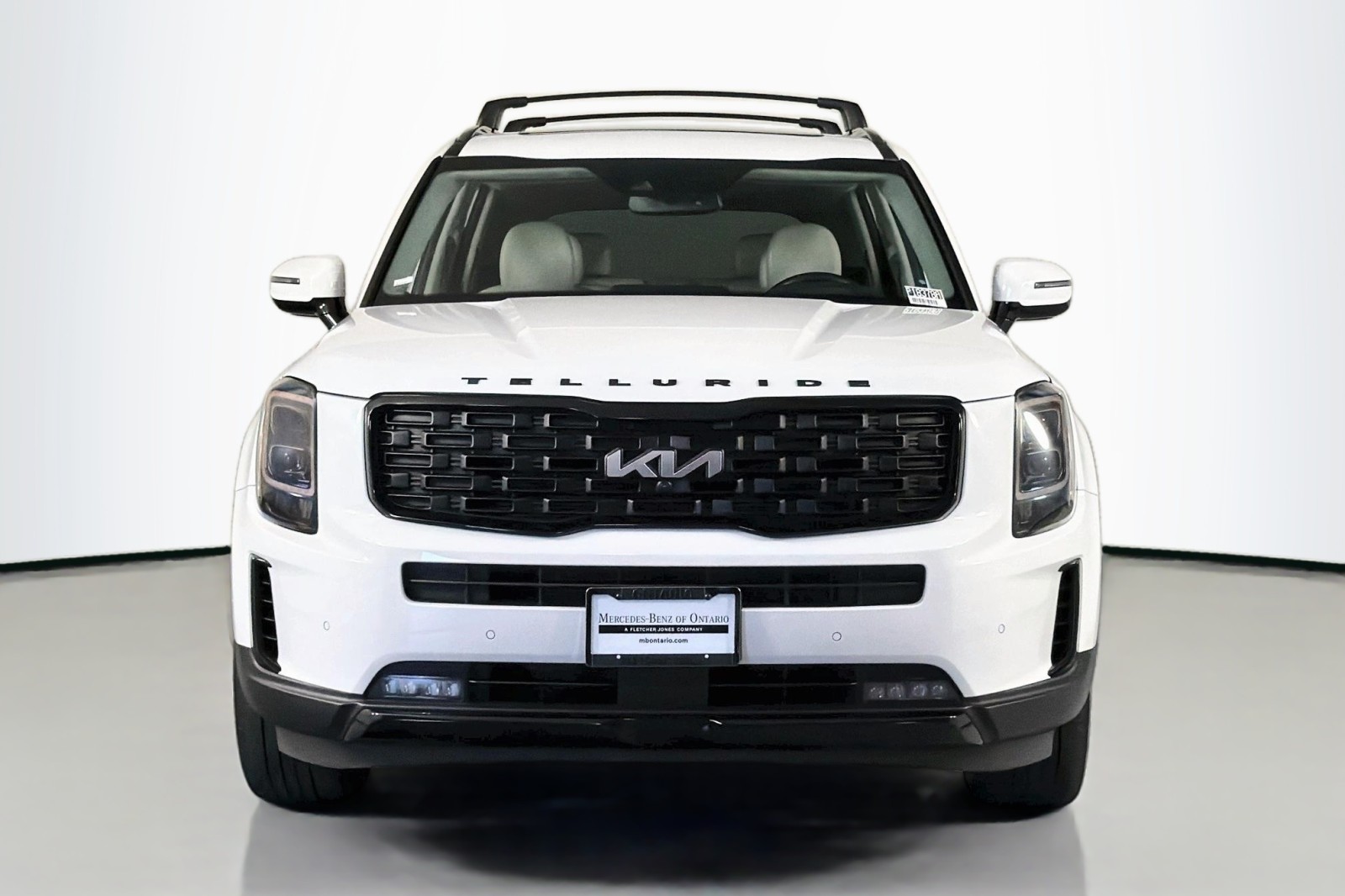 Used 2022 Glacial White Pearl Kia SX image 3