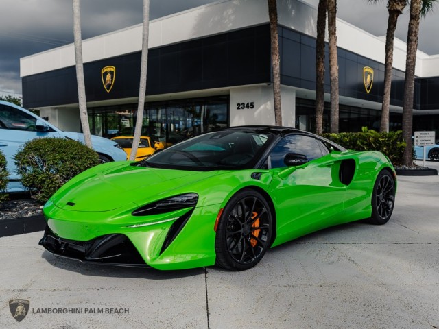 McLaren Artura
