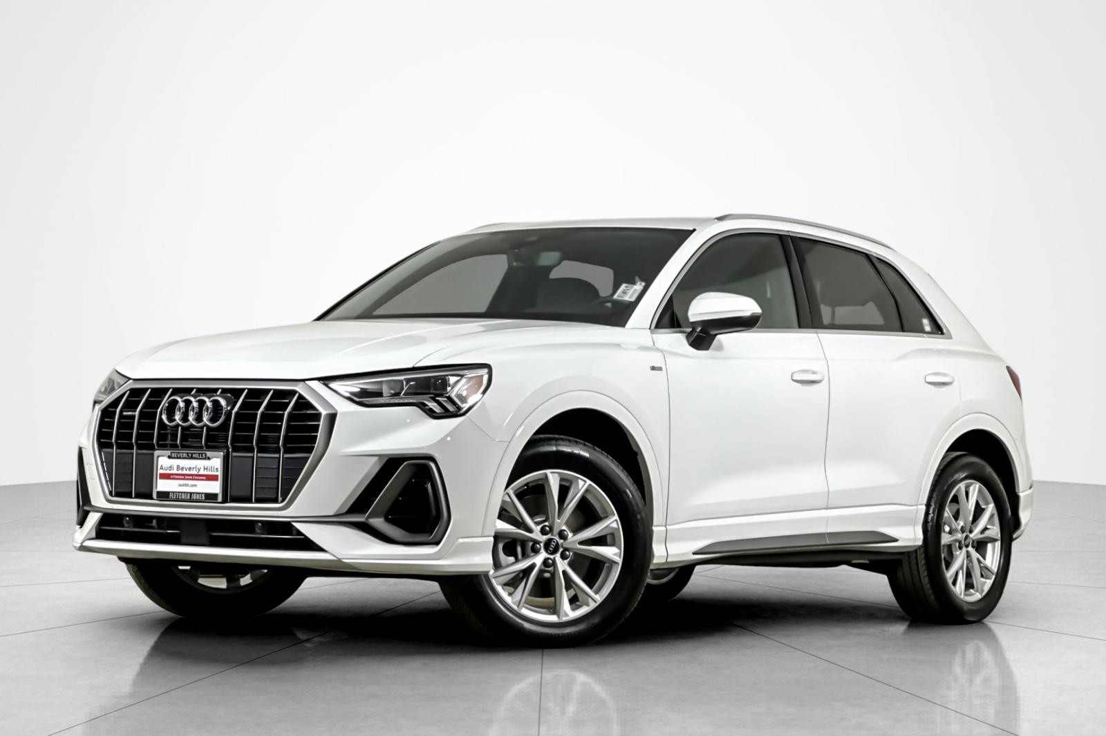2025 Audi Q3 S line Premium 45 TFSI quattro