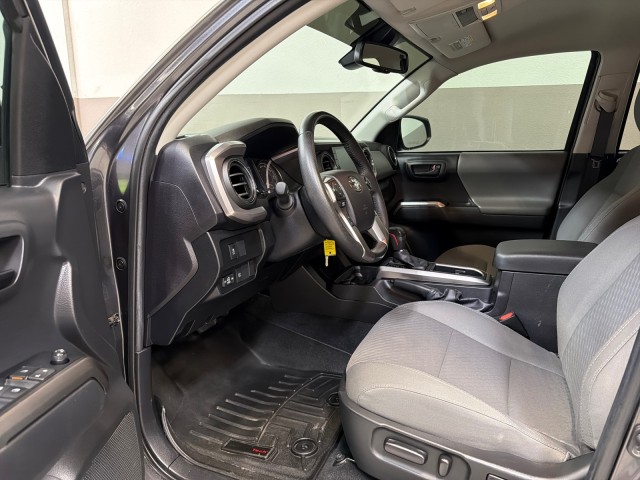 2022 Toyota Tacoma 4WD SR5 4WD V6 in , 