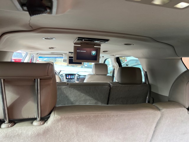 2017 Chevrolet Suburban Premier with Center Bench 17