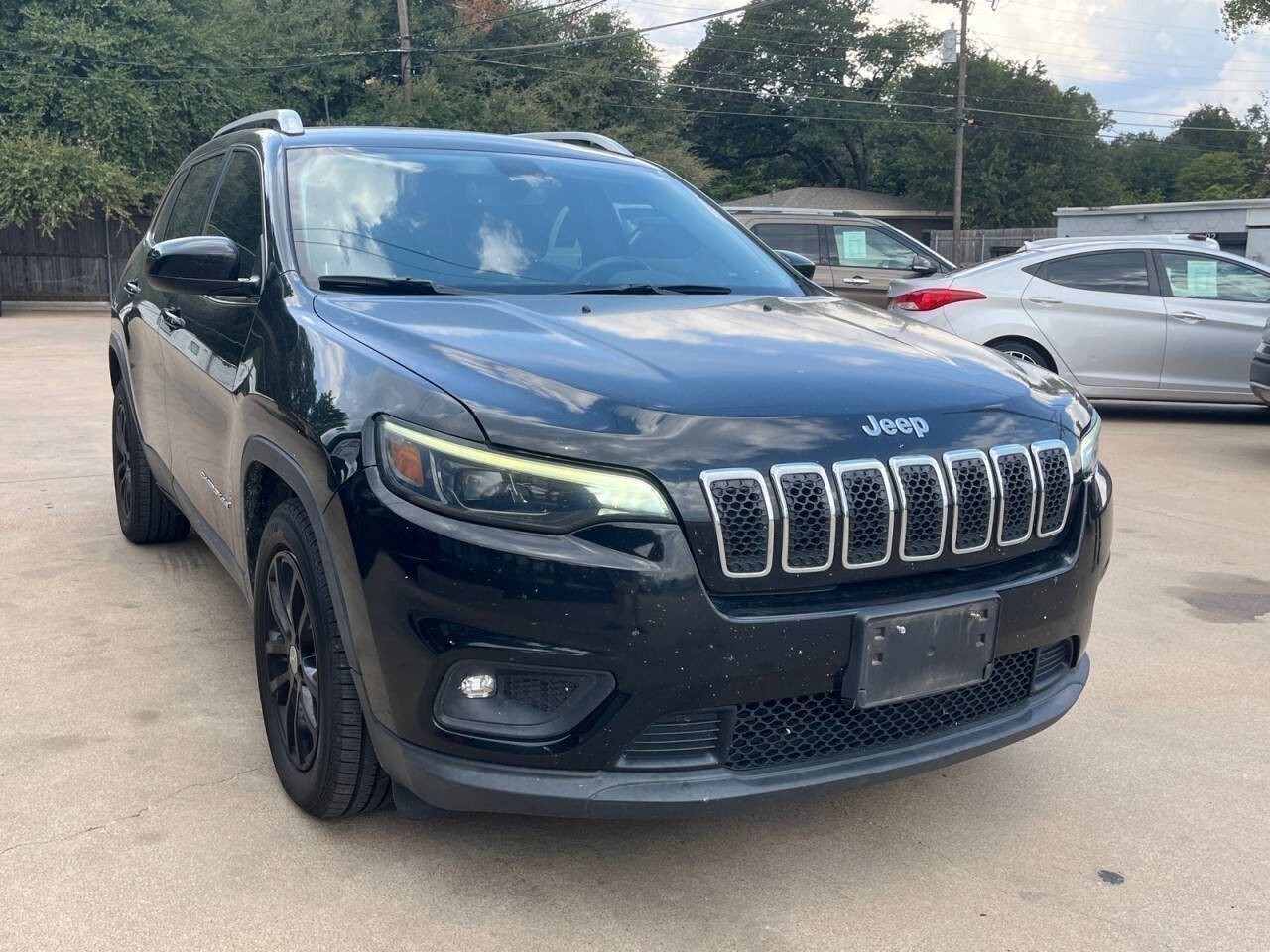 Diamond Black Crystal Pearlcoat 2019 Jeep Cherokee SUV / Crossover Front-Wheel Drive Automatic