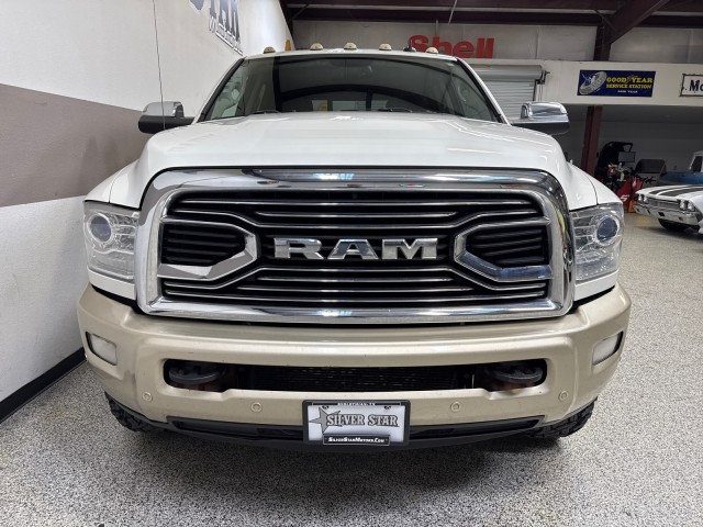 2017 Ram 3500 Laramie Longhorn 4WD Cummins MegaCab in ,
