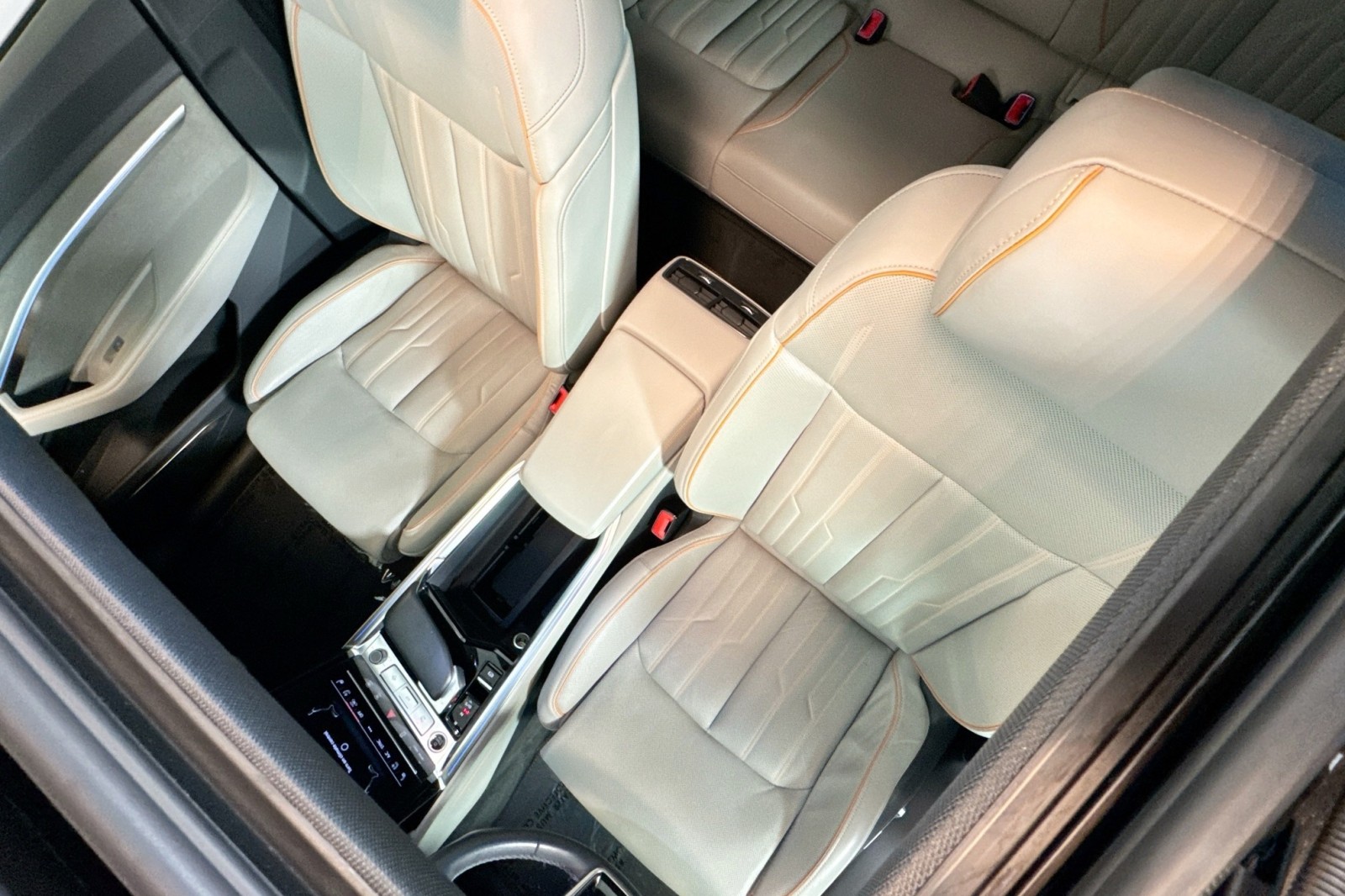 Used 2024 Daytona Gray Pearl Effect Audi Prestige image 20