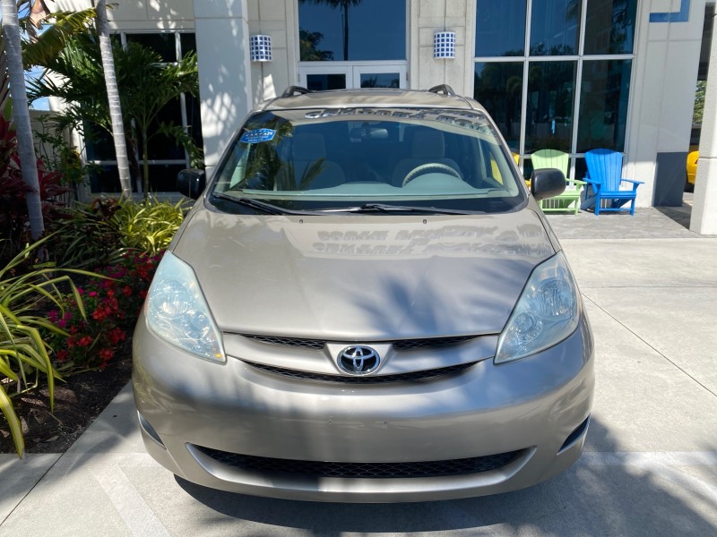 2006 Toyota Sienna VAN LE LOW MILES 78,653 in , 