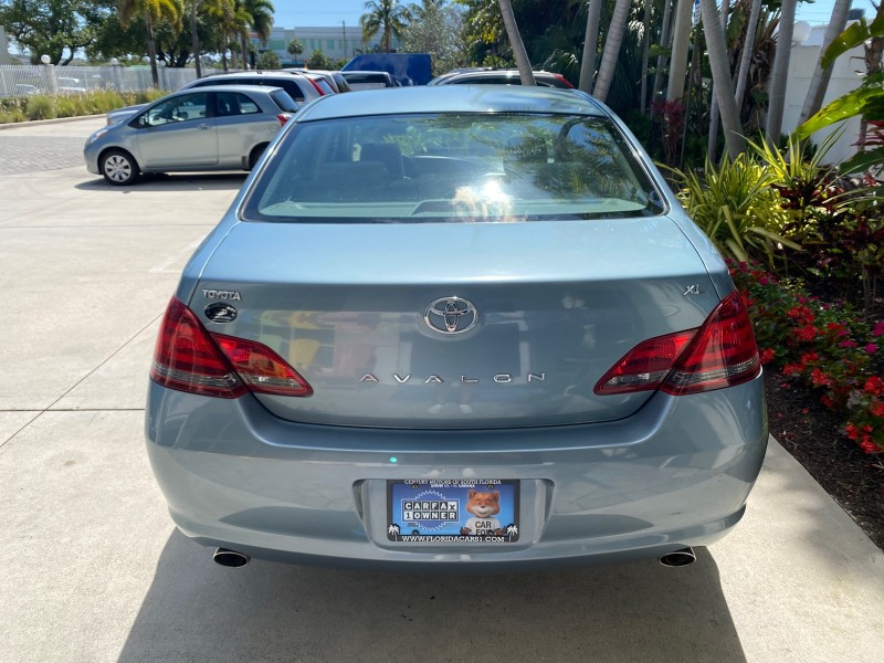 2008 Toyota Avalon XL  SUNROOF 1 OWNER LOW MILES 39,358 in , 
