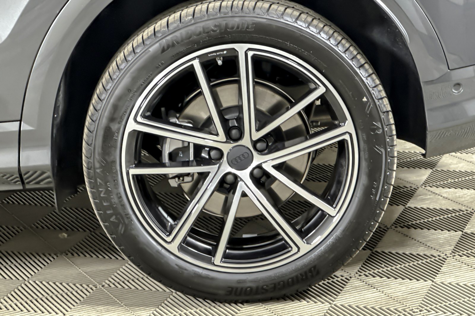 New 2026 Daytona Gray Pearl Effect Audi Premium Plus 2.0 TFSI quattro image 26
