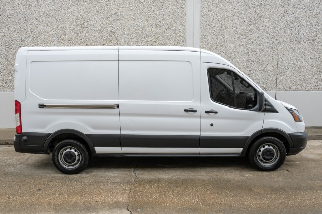 2018 Ford Transit Van  7