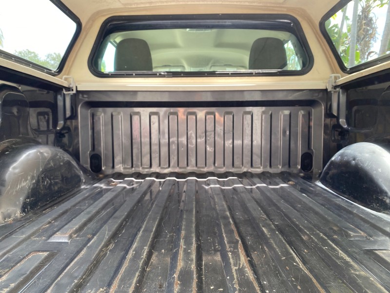 2010 Ford F-150 4 DR CREW XL LOW MILES 34,625 in , 