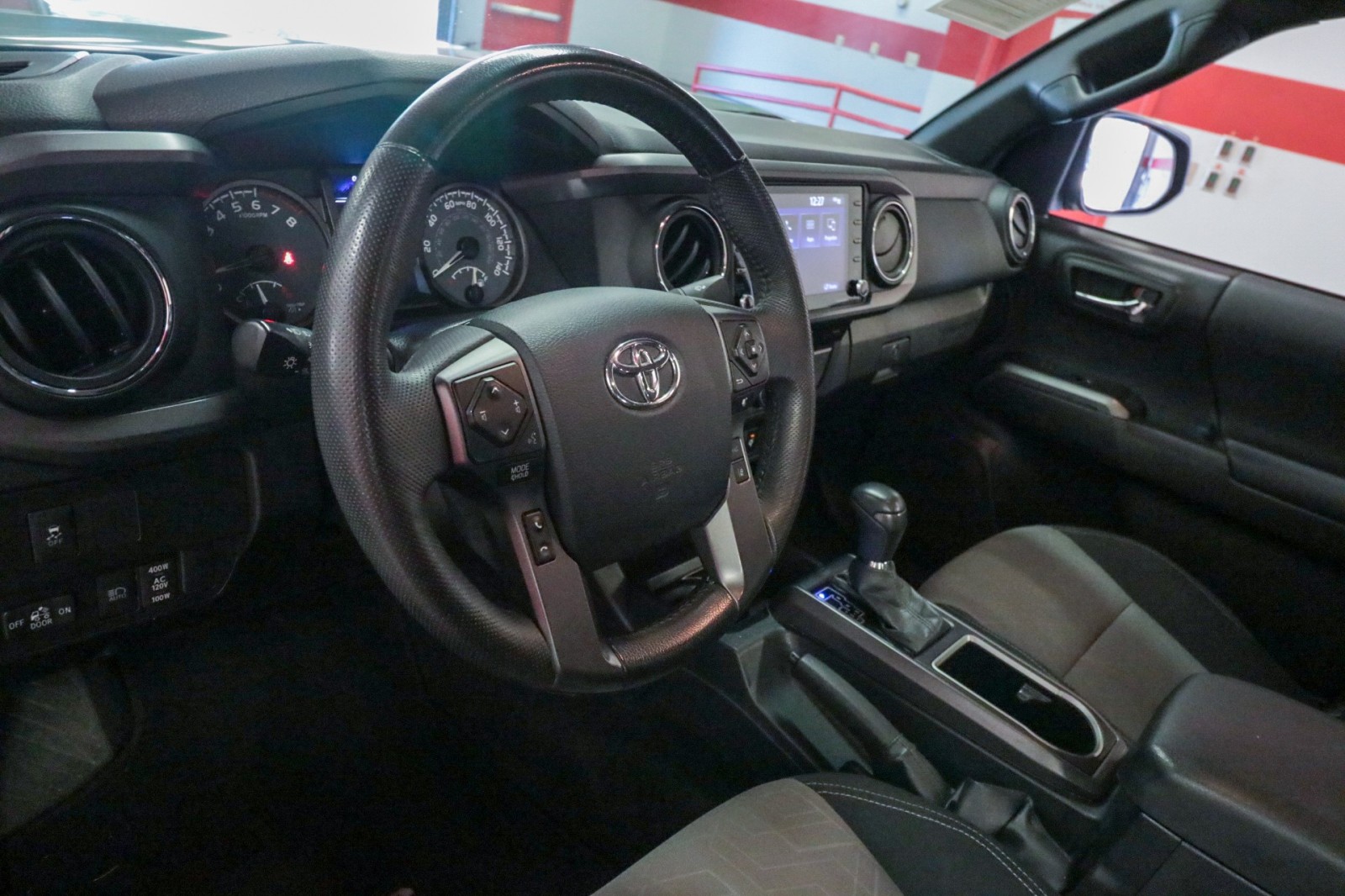 Used Car 2023 Toyota Tacoma 4wd  Trd Off Road For Sale Under $35,000 In Austin, Texas