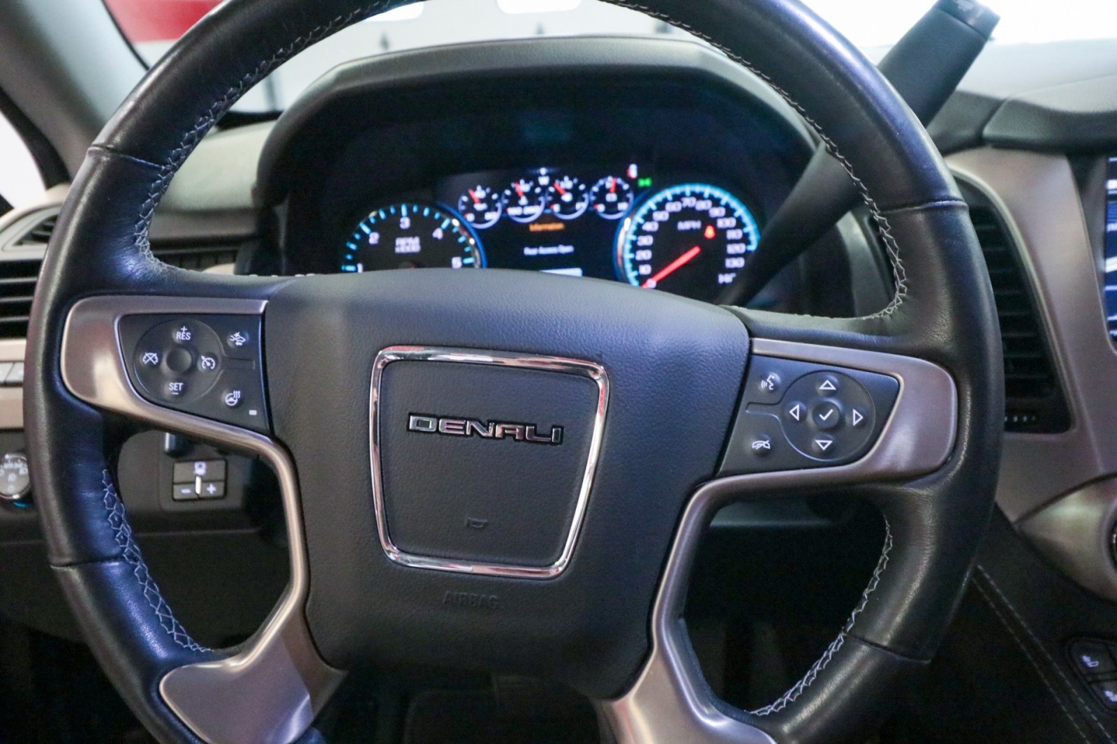 Used Car 2020 Gmc Yukon  Denali For Sale Under $50,000 In Austin, Texas