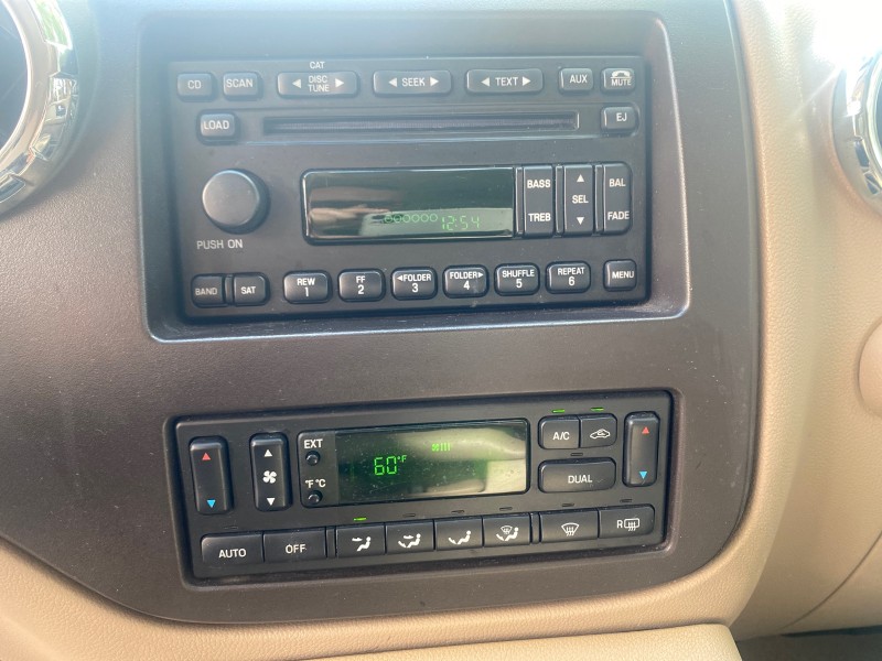 2006 Ford Expedition Eddie Bauer 1 OWNER FL in , 