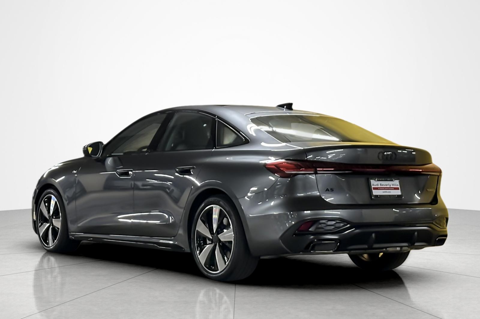 New 2026 Daytona Gray Pearl Effect Audi Premium Plus 2.0 TFSI quattro image 4