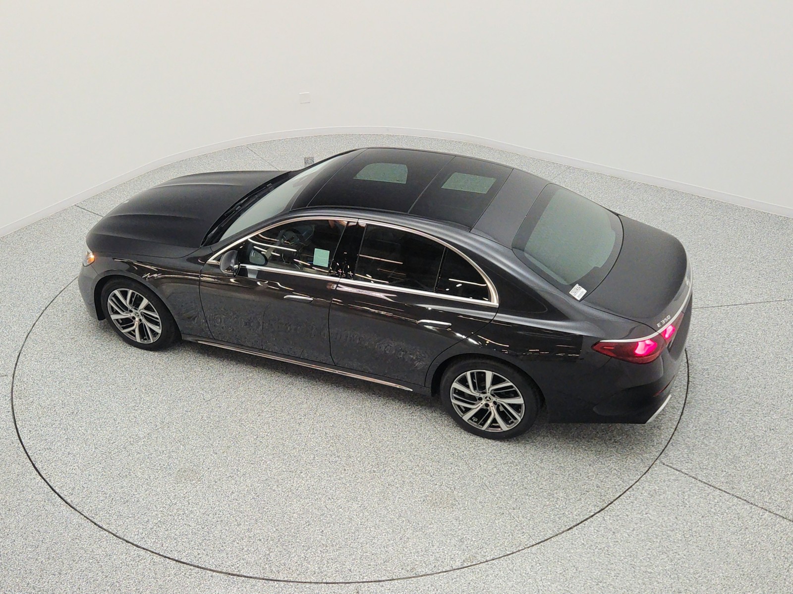 New 2026 Graphite Grey Metallic Mercedes-Benz E 350 RWD Sedan image 23