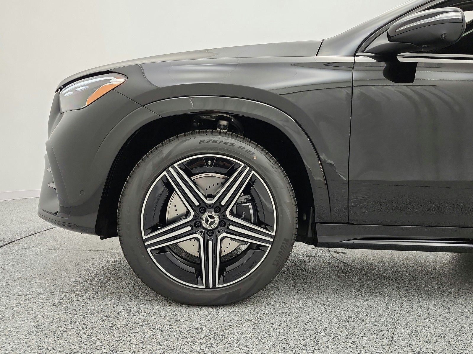 New 2026 Black Mercedes-Benz GLE 450 image 12