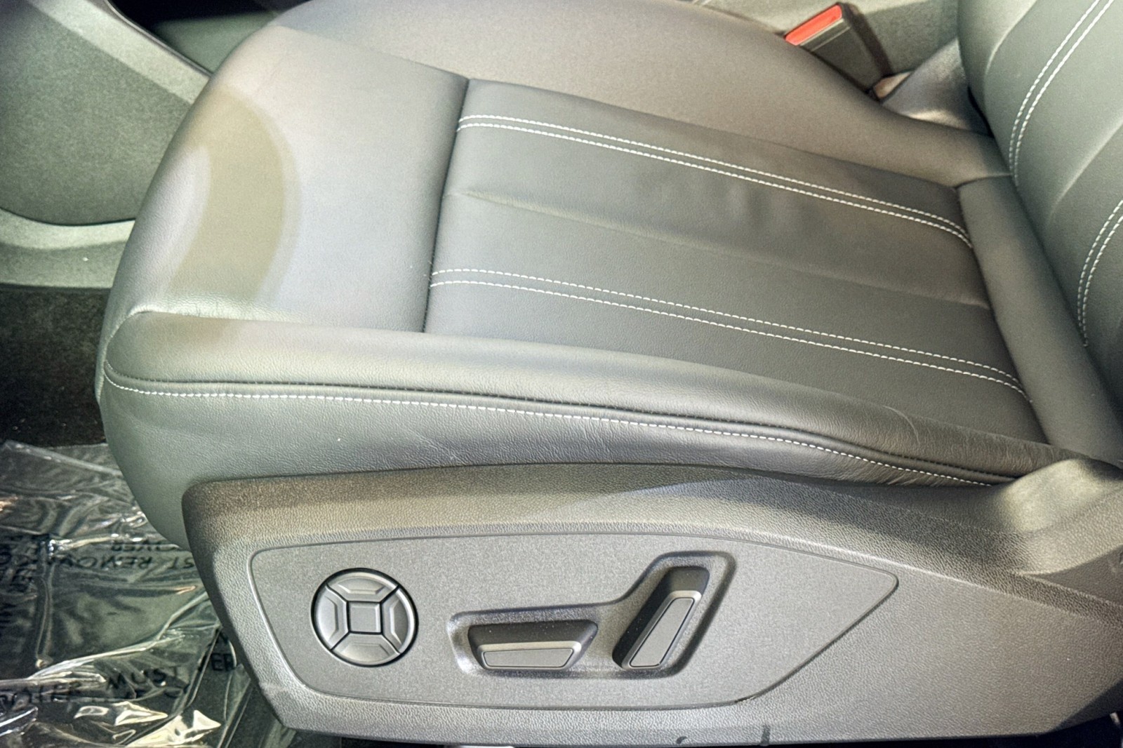 New 2026 Glacier White Metallic Audi Premium 55 quattro image 16