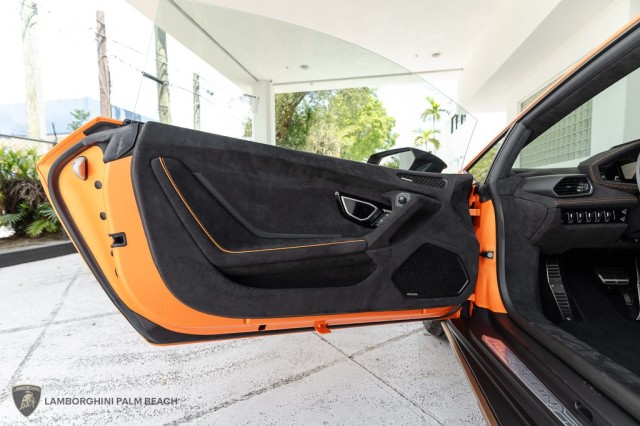 Lamborghini Huracan Sterrato