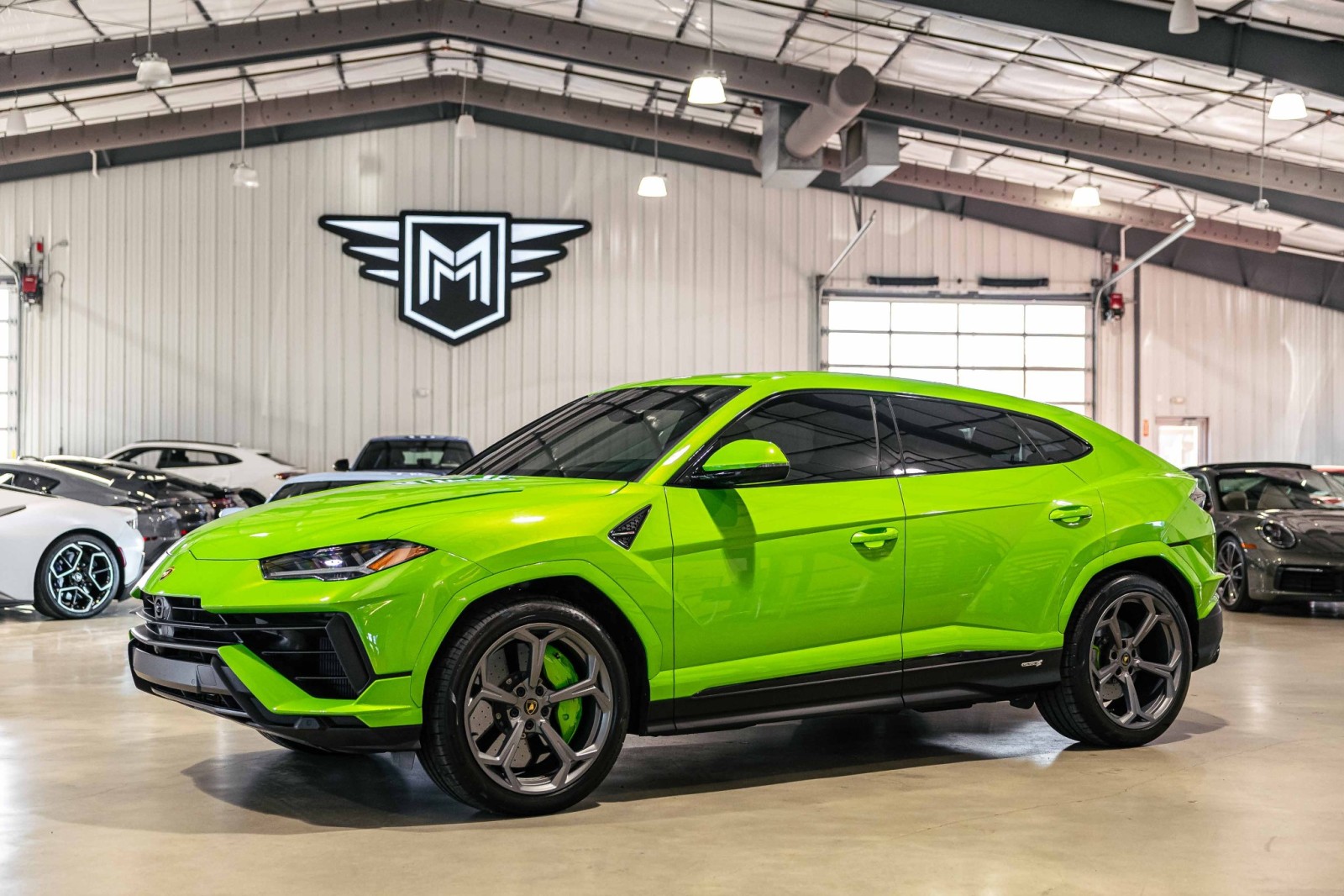 Used Car 2023 Lamborghini Urus  S For Sale Under $250,000 In Boerne, Texas
