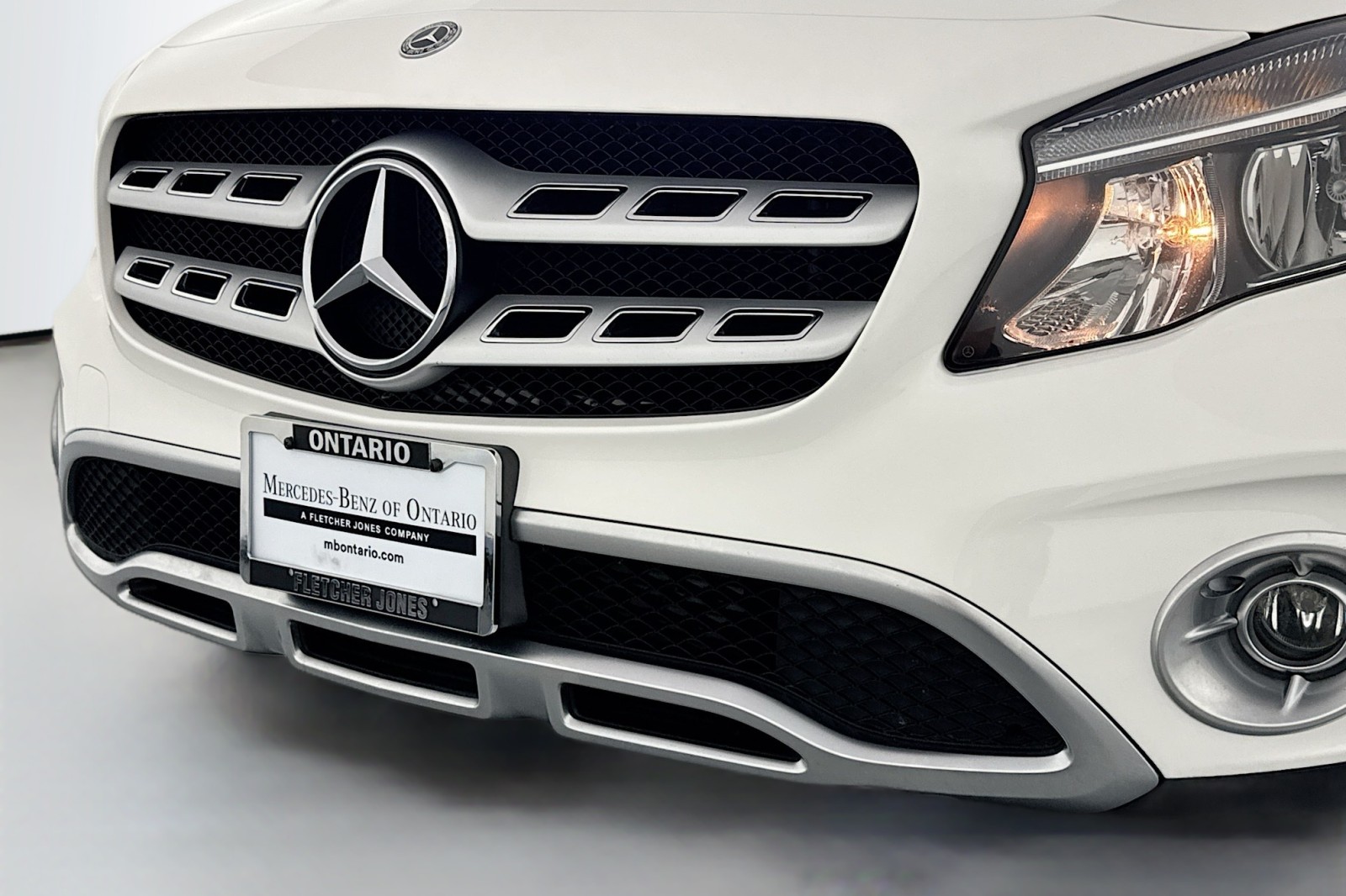Used 2019 Polar White Mercedes-Benz GLA 250 image 12