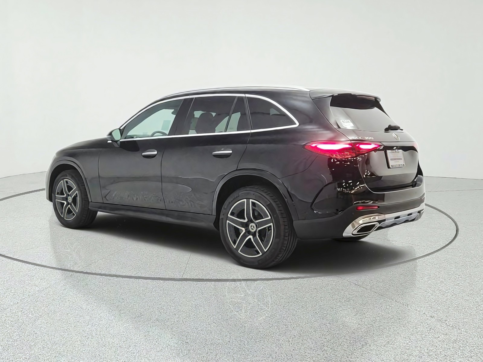 New 2026 Black Mercedes-Benz GLC 300 SUV image 7