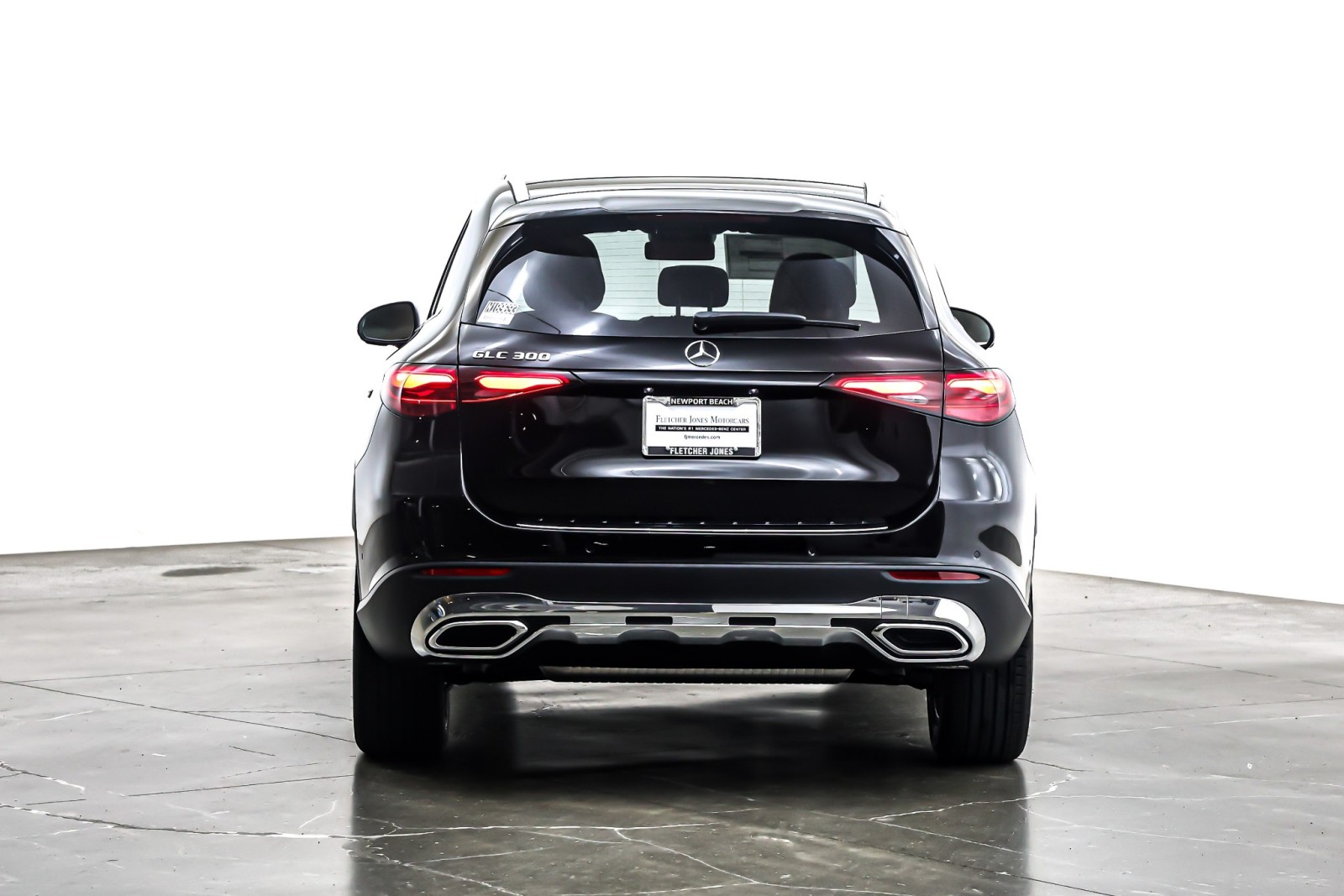 New 2026 Black Mercedes-Benz GLC 300 image 3