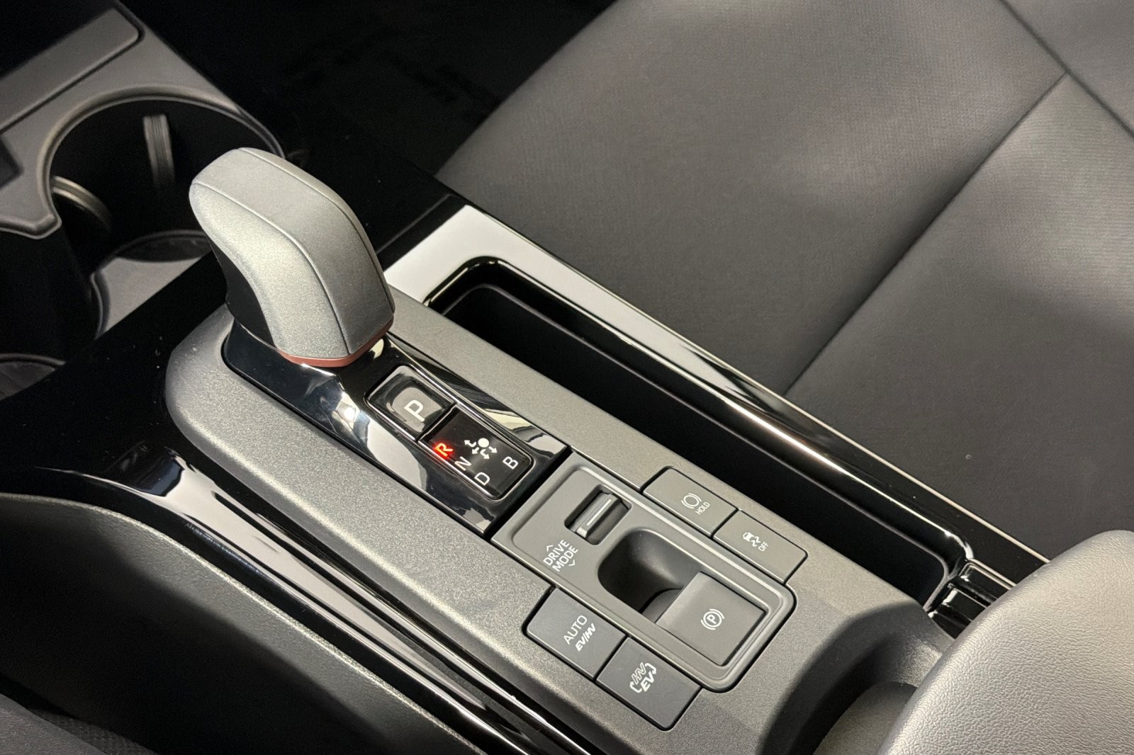 Used 2026 GUARDIAN GRAY Toyota Nightshade (Natl) image 20