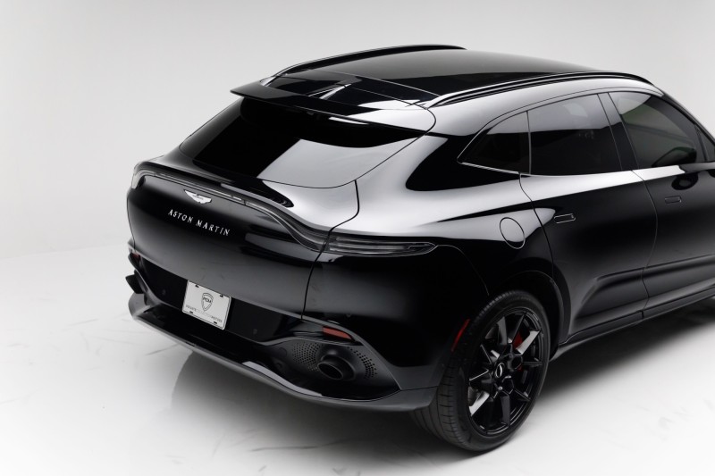 2021 Aston Martin DBX  in , 