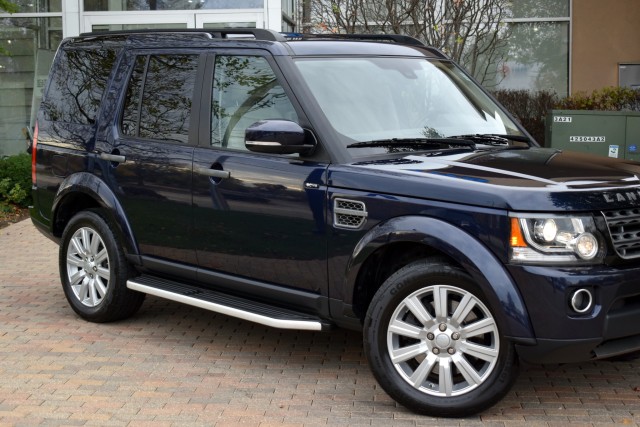 2016 Land Rover LR4 4WD SUV Heated Seats Panoramic Roof Third Row 4