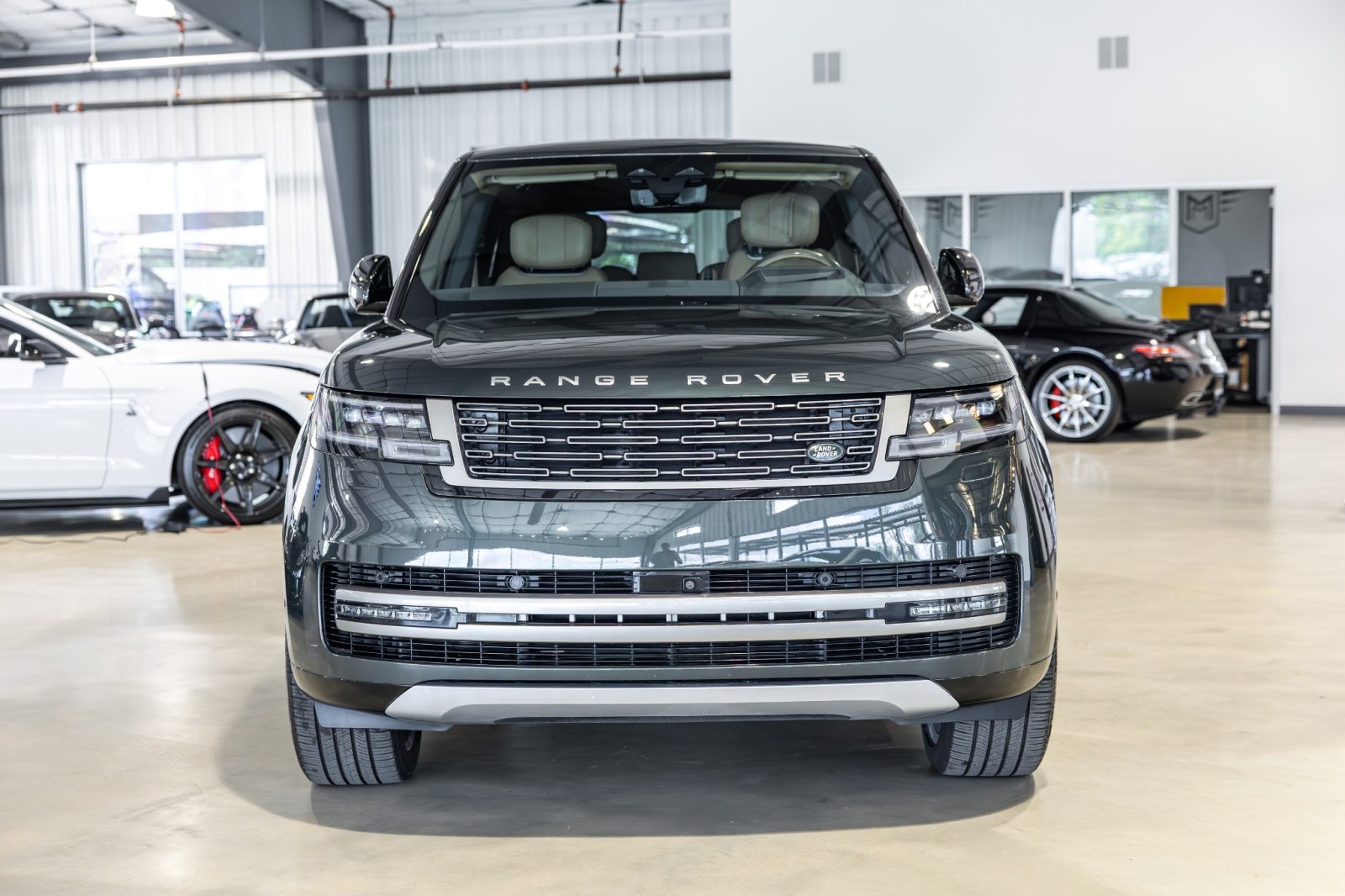 Used Car 2025 Land Rover Range Rover  Autobiography For Sale Under $150,000 In Boerne, Texas